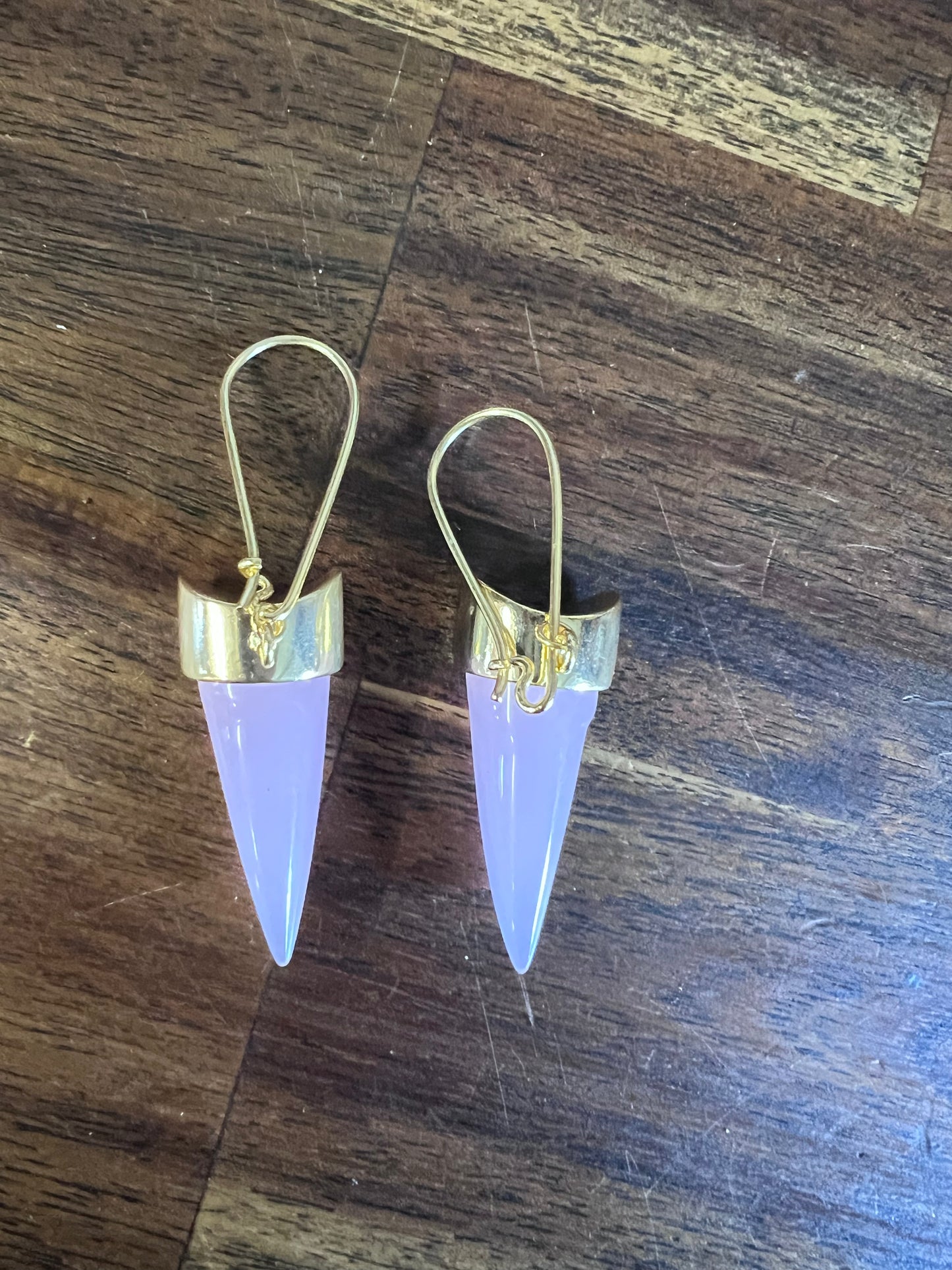 Rose Quarts foward facing Mako
