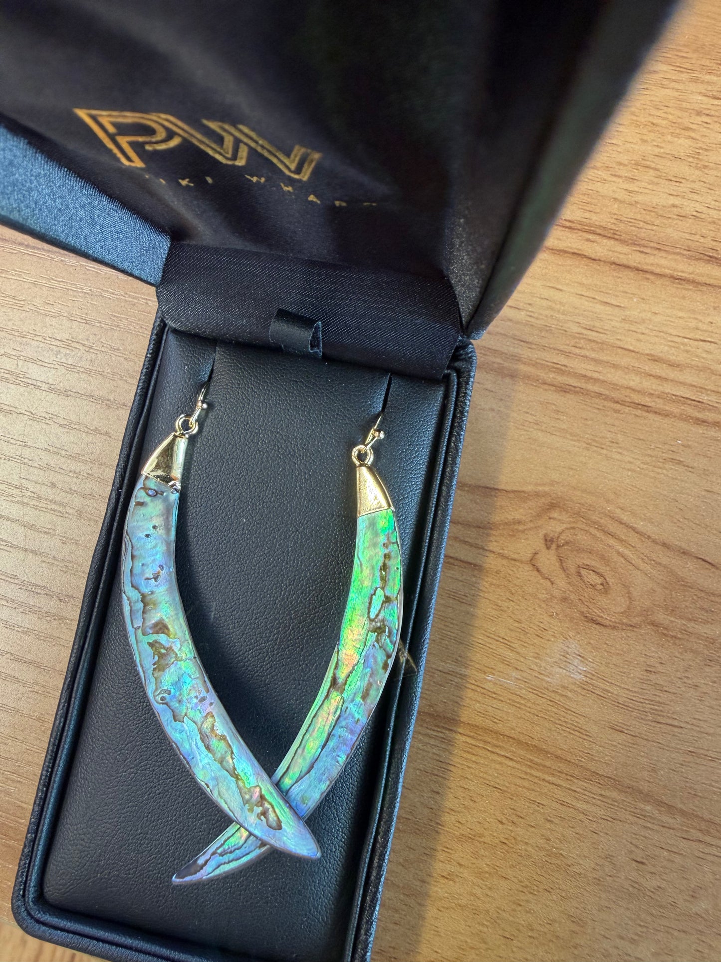 Okoro Earrings - Pāua