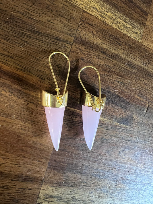 Rose Quarts foward facing Mako